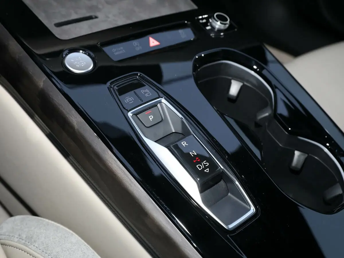 Audi A5 III (B10) Седан L — сүрөт 14