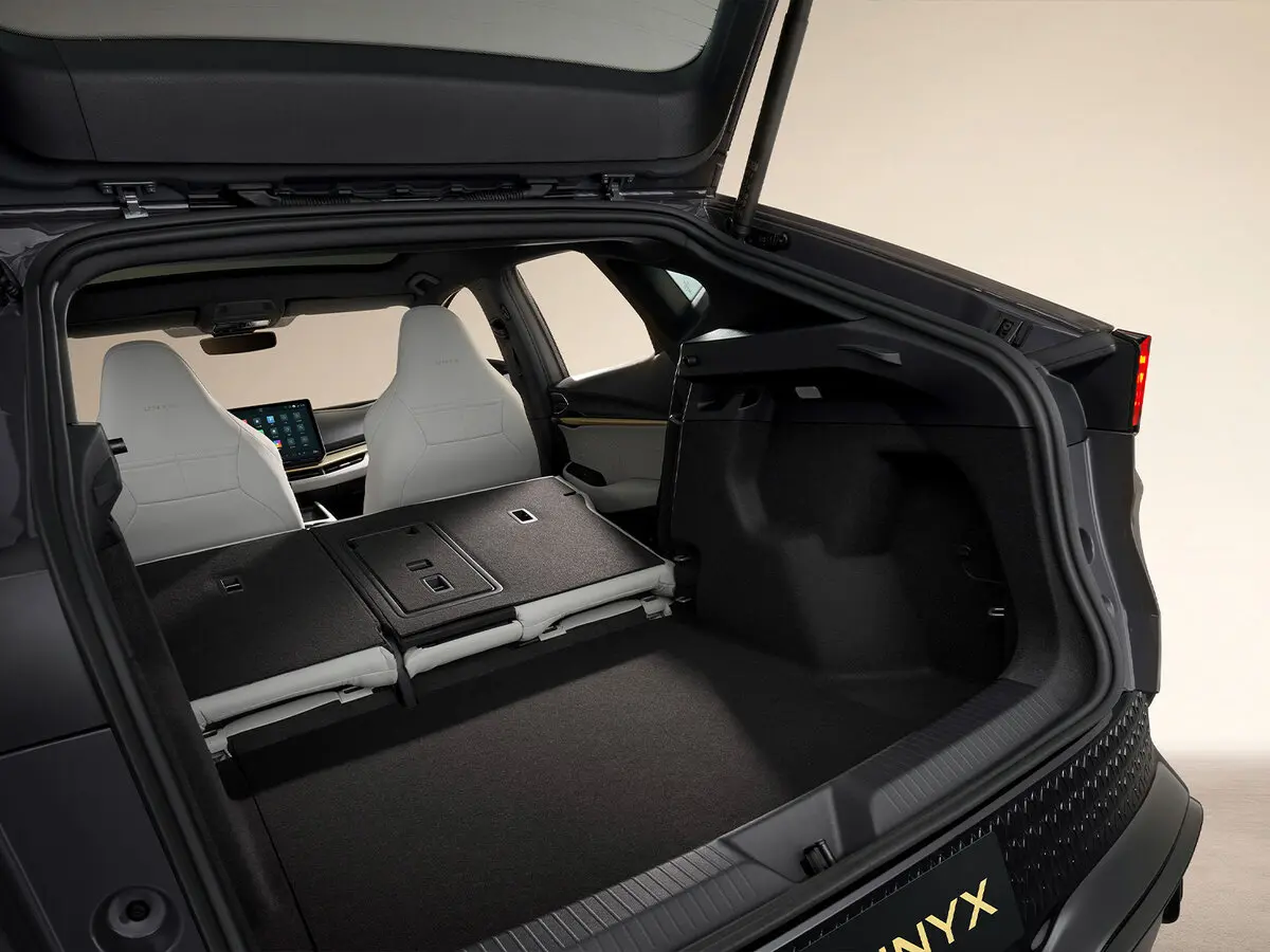 Volkswagen ID.Unyx 06 I Внедорожник 5 дв. — 照片 11