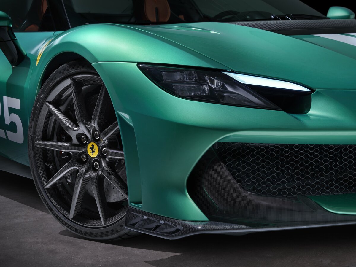 Ferrari 296 2021 – н.в. Купе Speciale