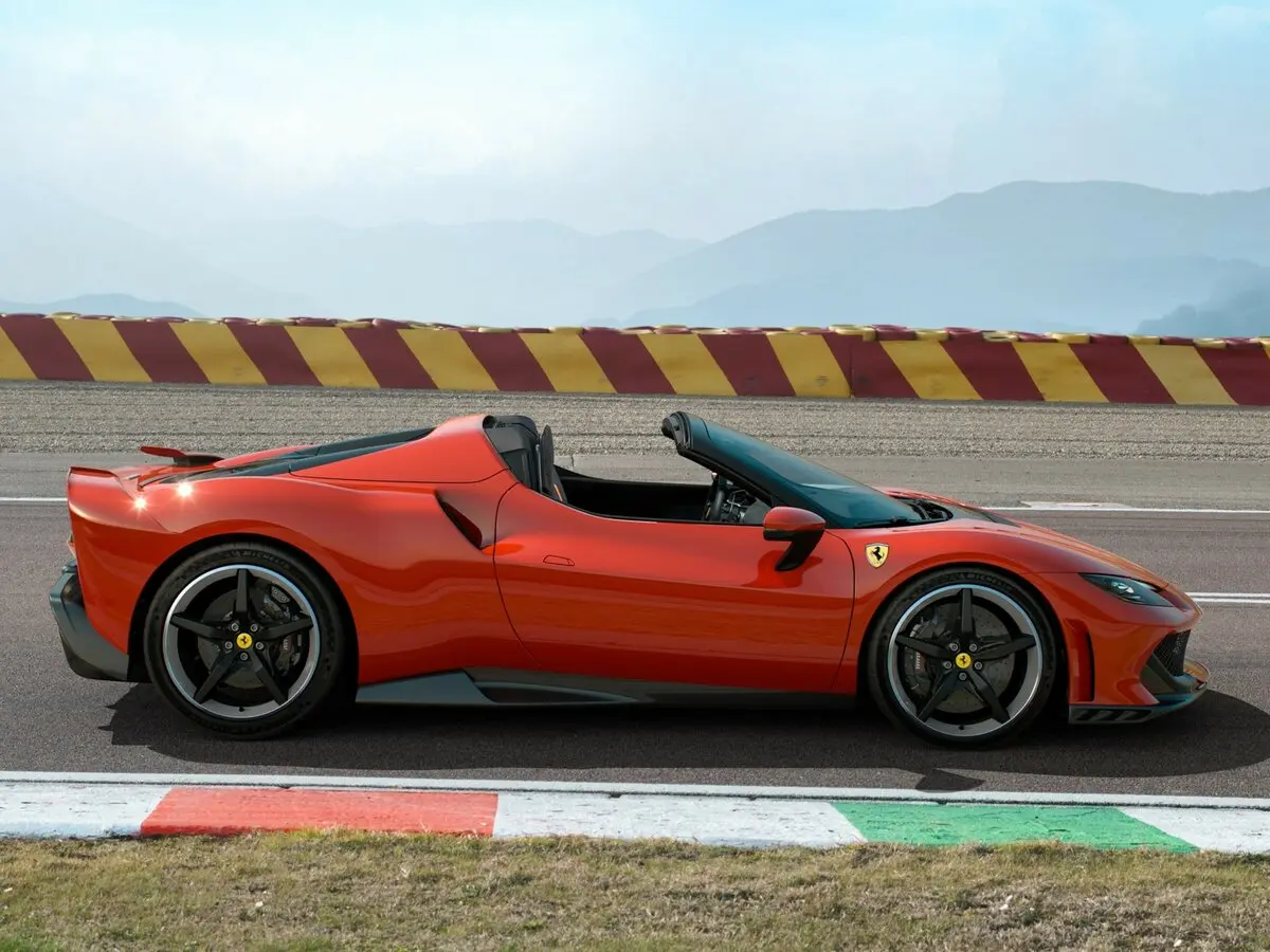 Ferrari 296 2021 – н.в. Родстер Speciale A — photo 2