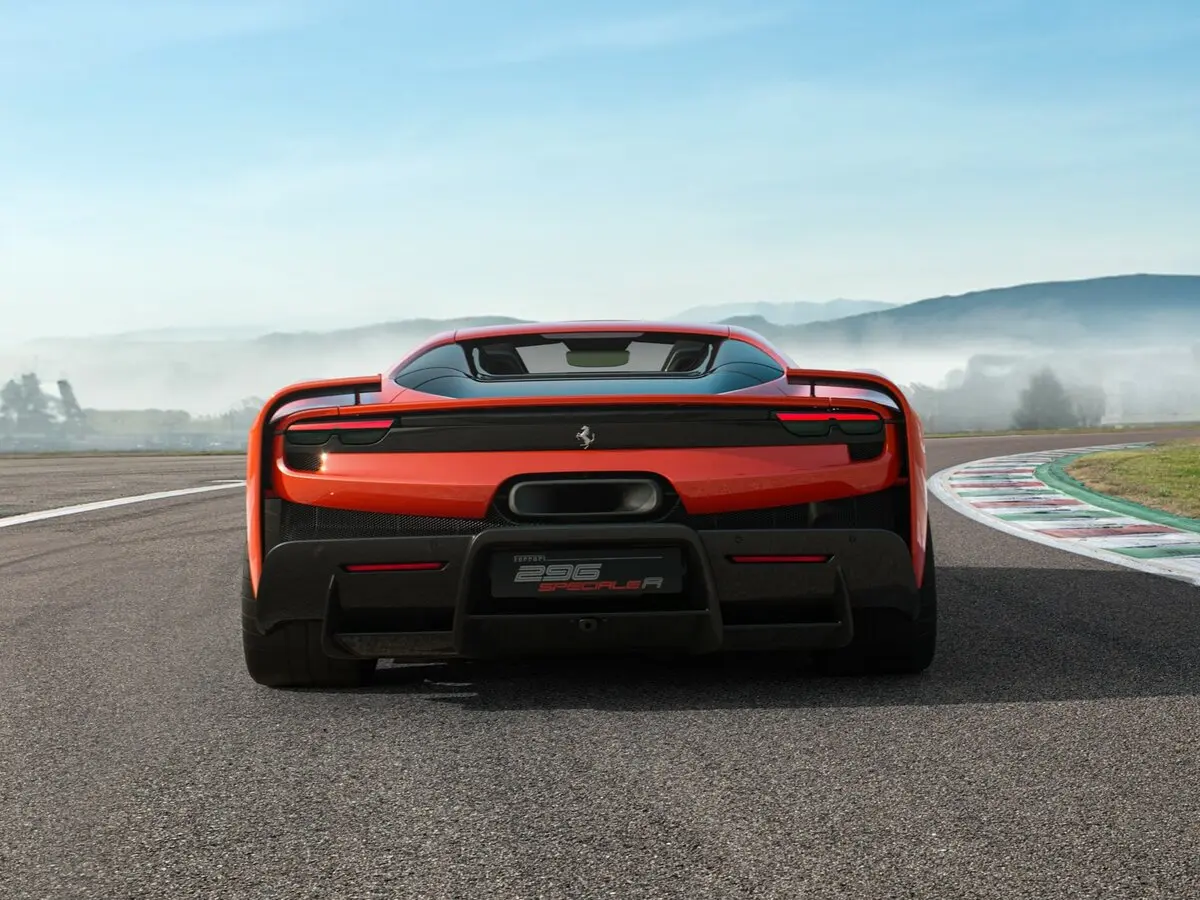 Ferrari 296 2021 – н.в. Родстер Speciale A — photo 4