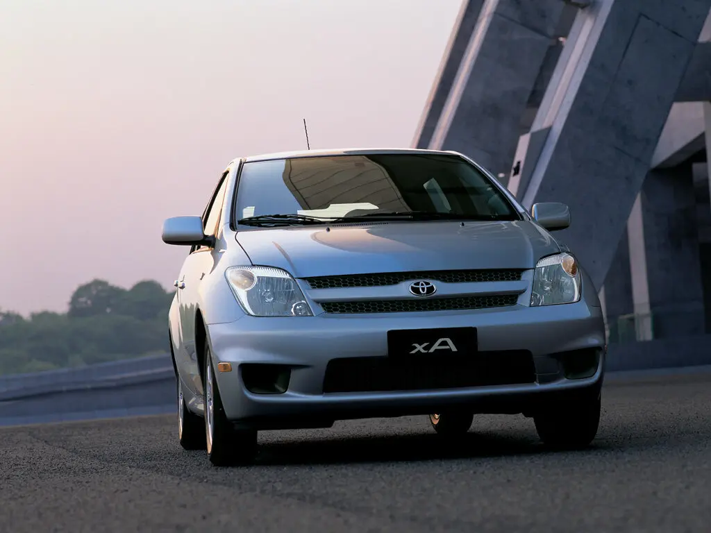 Toyota xA 2006 – 2007 Хэтчбек 5 дв. — фото 3