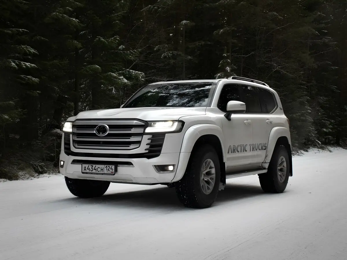 Toyota Land Cruiser 300 Series Внедорожник 5 дв. Arctic Trucks