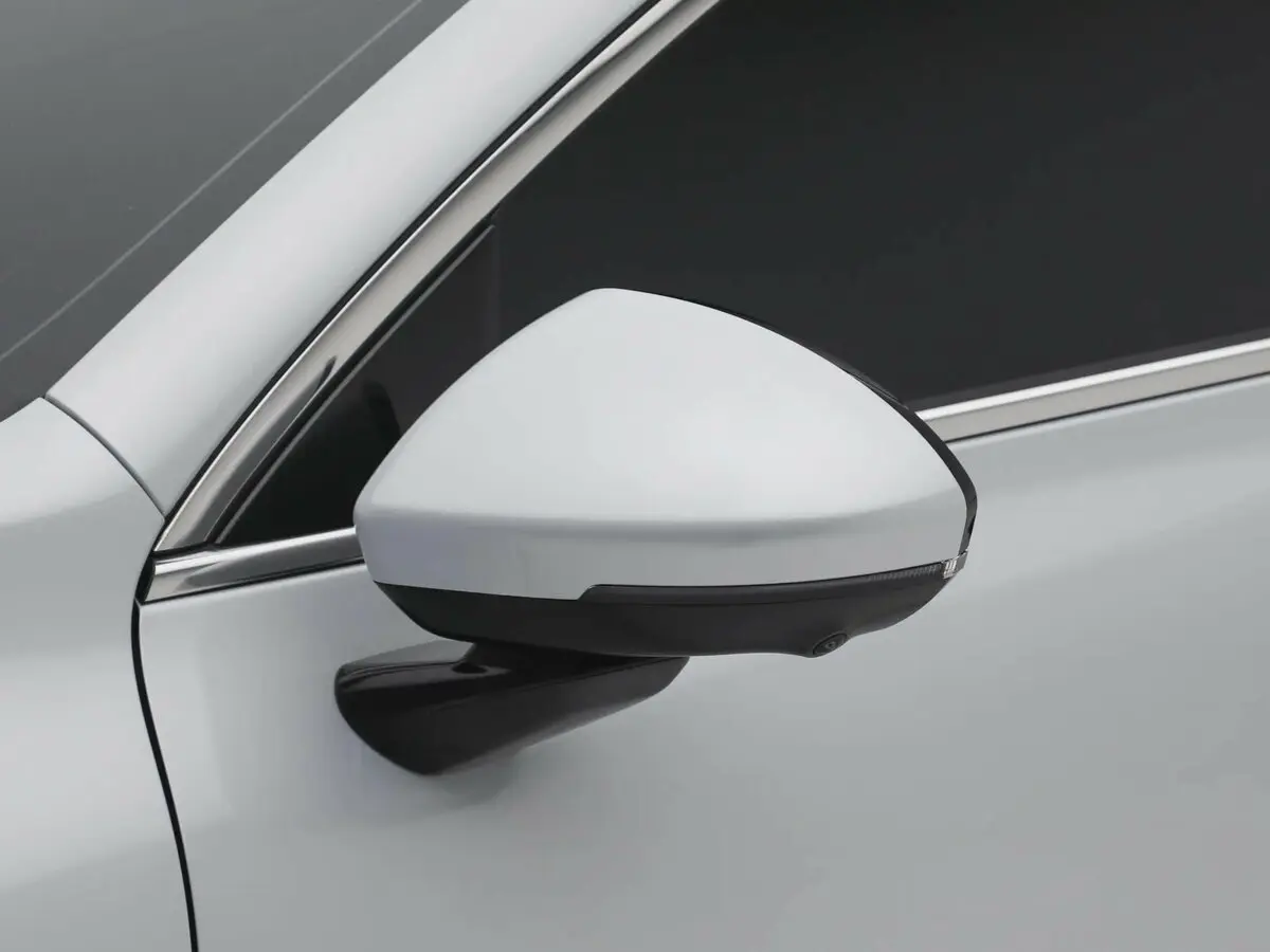 Baojun Xiangjing 2025 – н.в. Хэтчбек 5 дв. PHEV — 照片 6