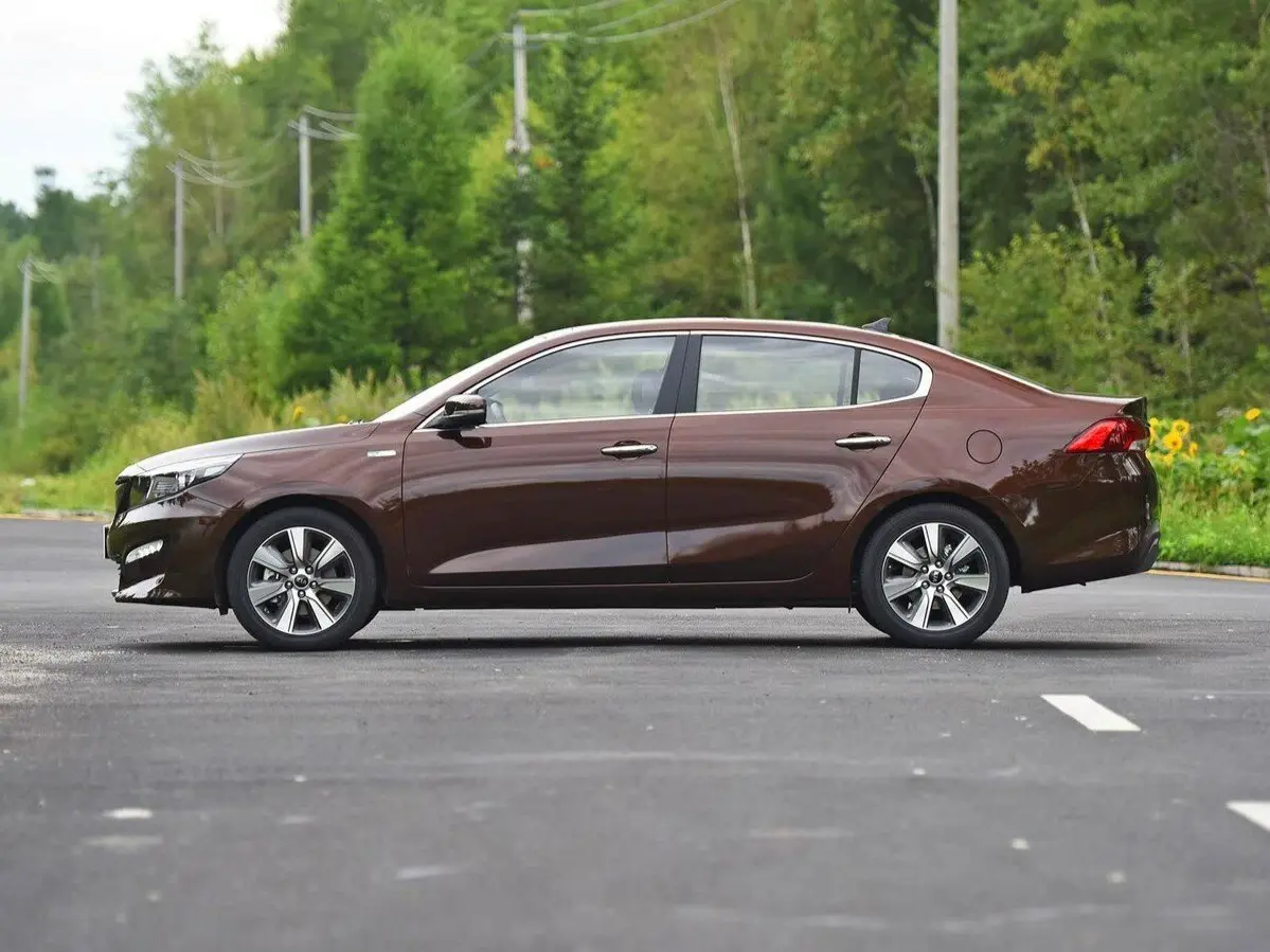 Kia Cachet 2014 – 2020 Седан — сүрөт 2