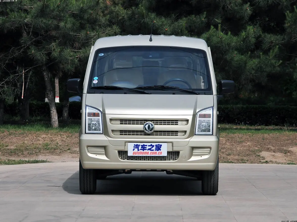 Dongfeng C36 I Минивэн — сүрөт 3