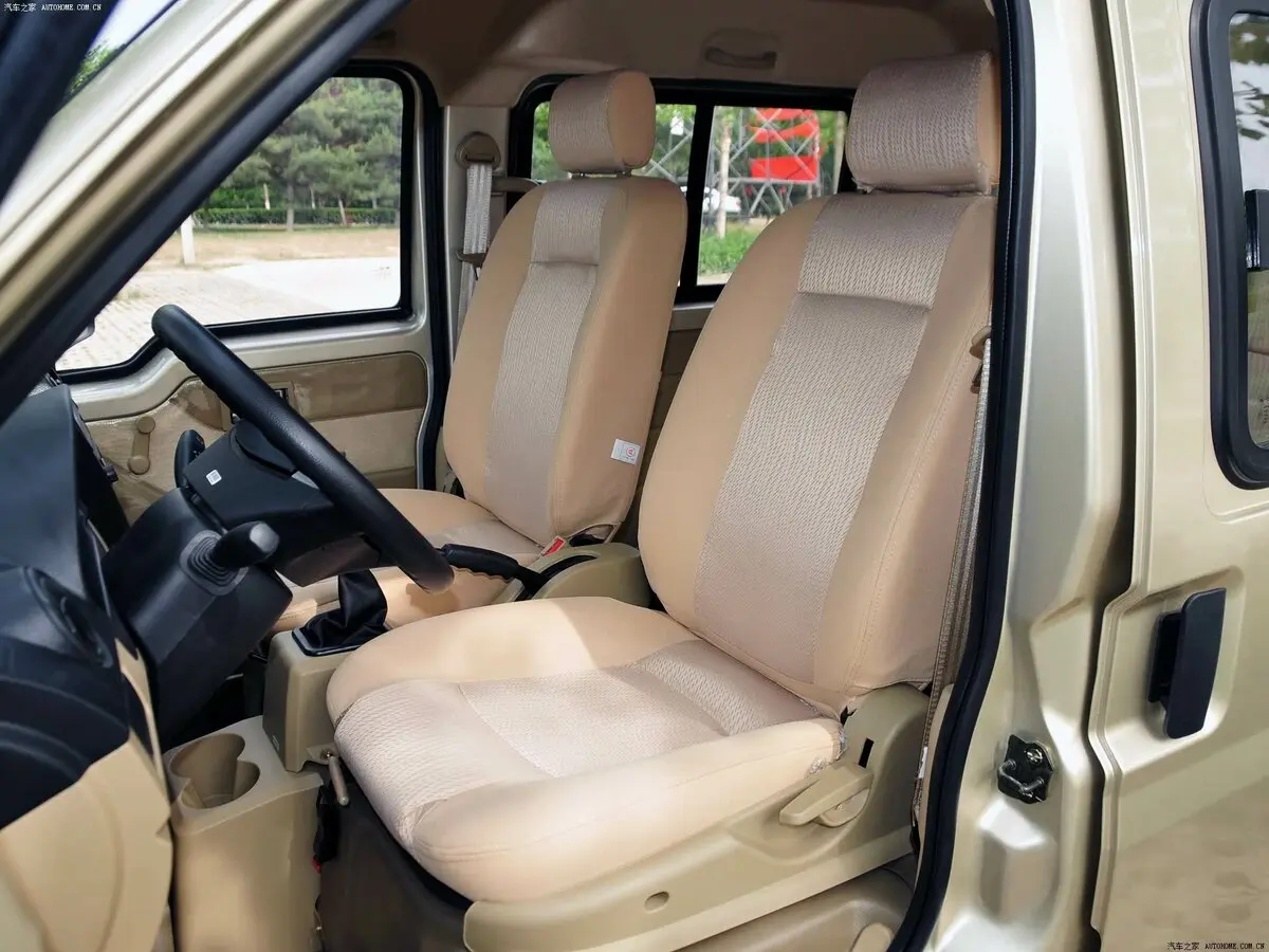 Dongfeng C36 I Минивэн — сүрөт 7