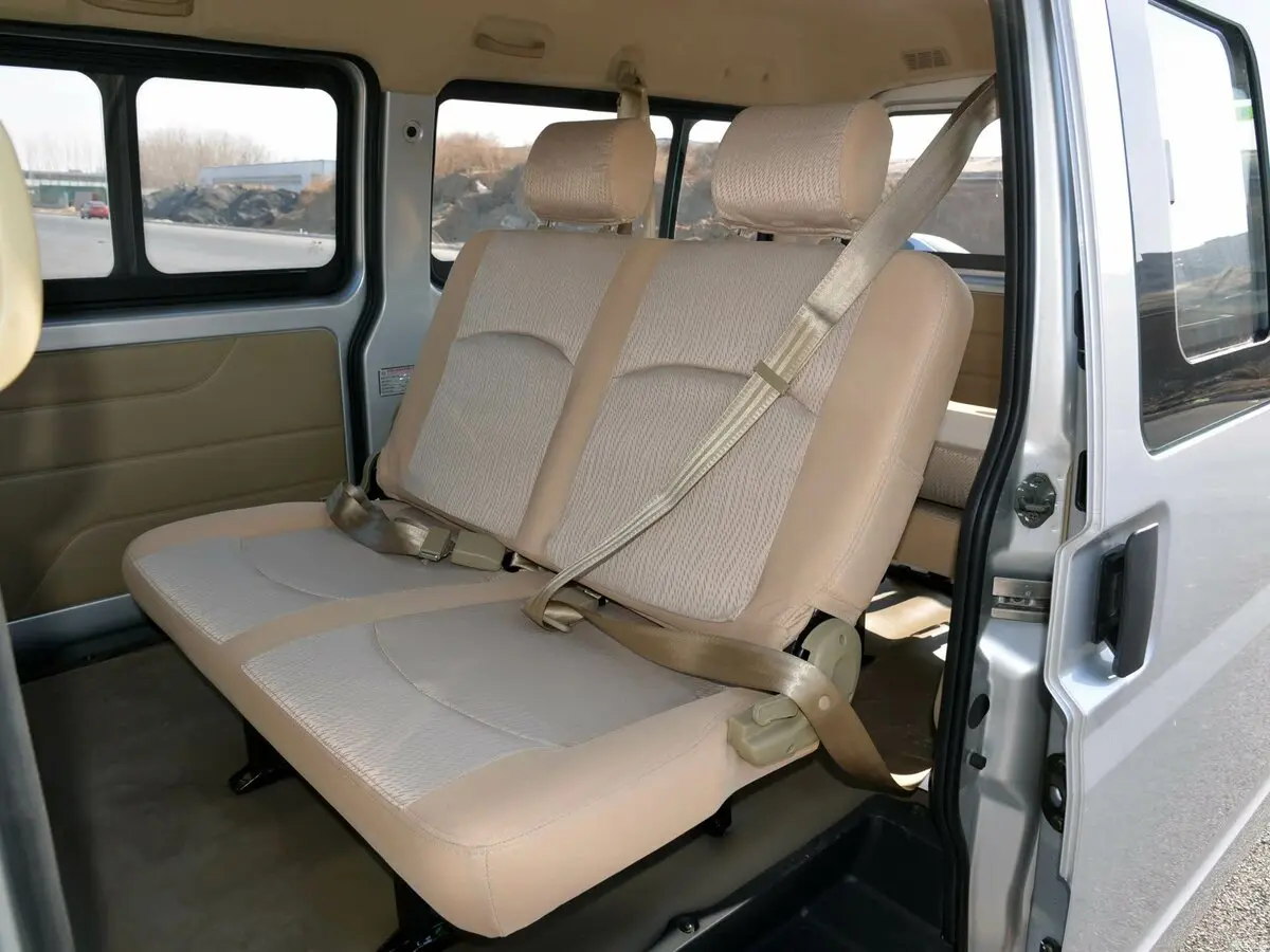 Dongfeng C36 I Минивэн — сүрөт 10