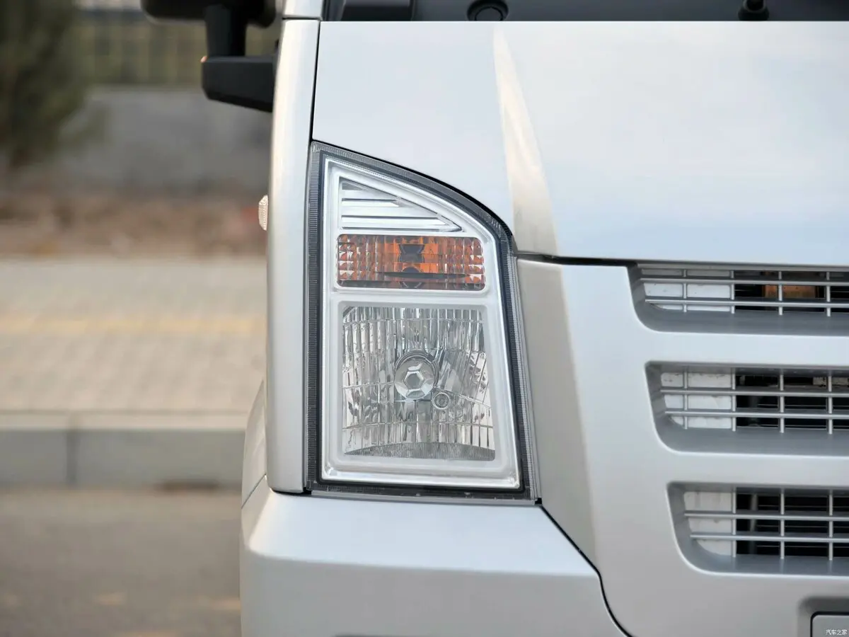 Dongfeng C36 I Минивэн — сүрөт 14