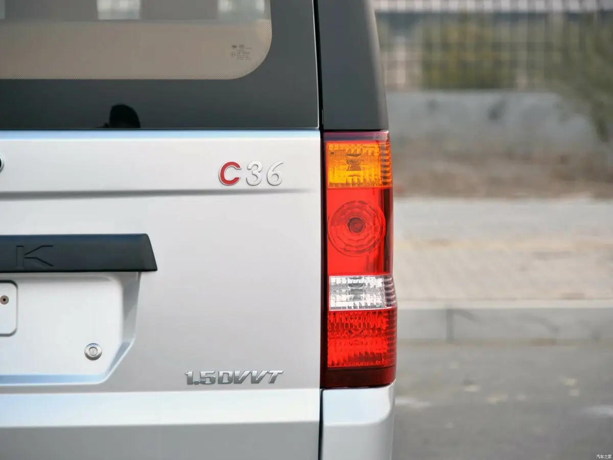 Dongfeng C36 I Минивэн — сүрөт 15
