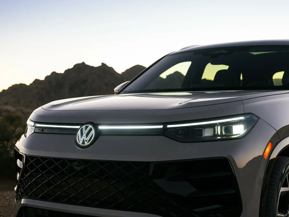 Volkswagen Tiguan III (NA Market) Внедорожник 5 дв. — сүрөт 12