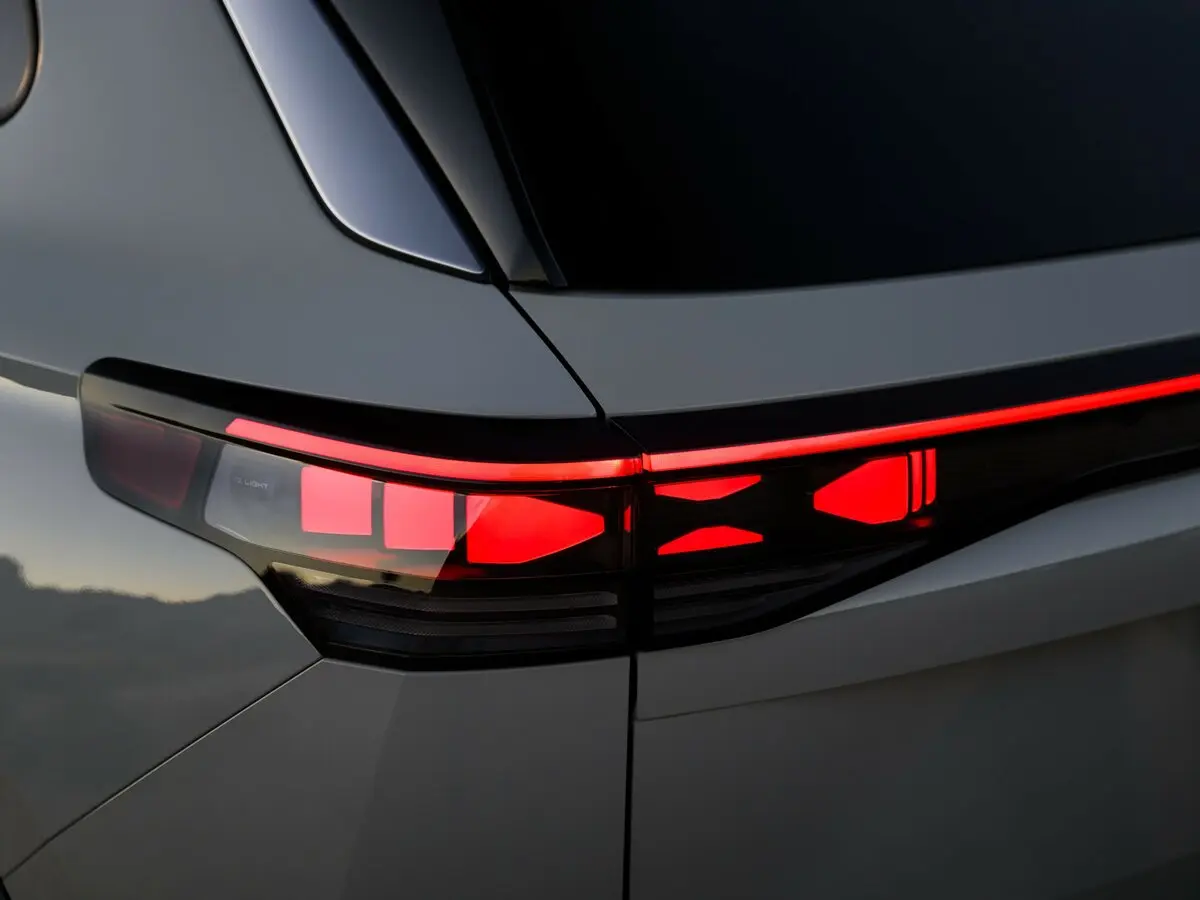 Volkswagen Tiguan III (NA Market) Внедорожник 5 дв. — сүрөт 13