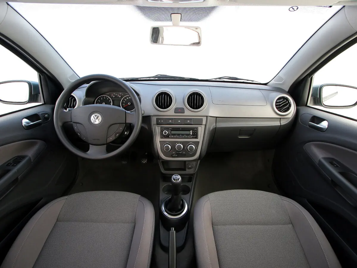 Volkswagen Voyage I Седан — сүрөт 4