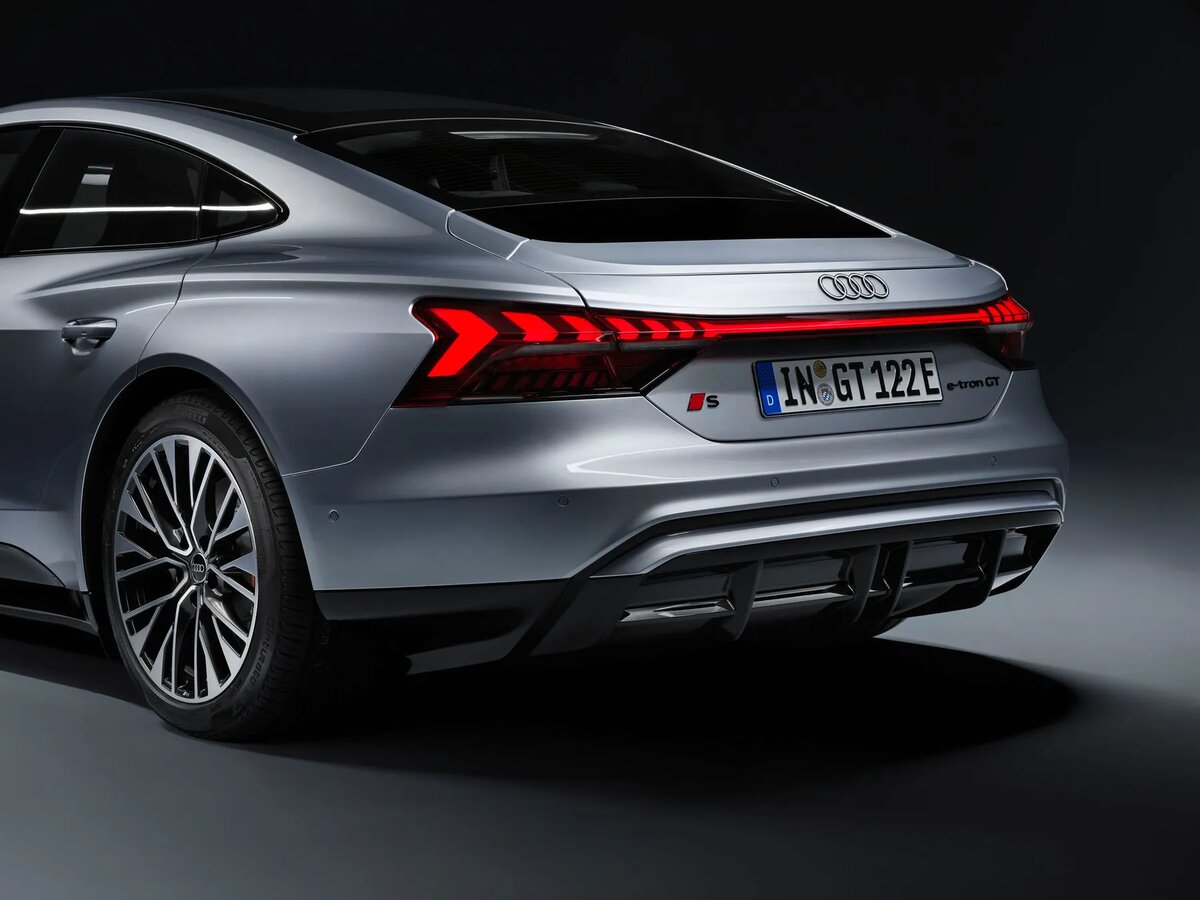 Audi e-tron GT I Рестайлинг Седан