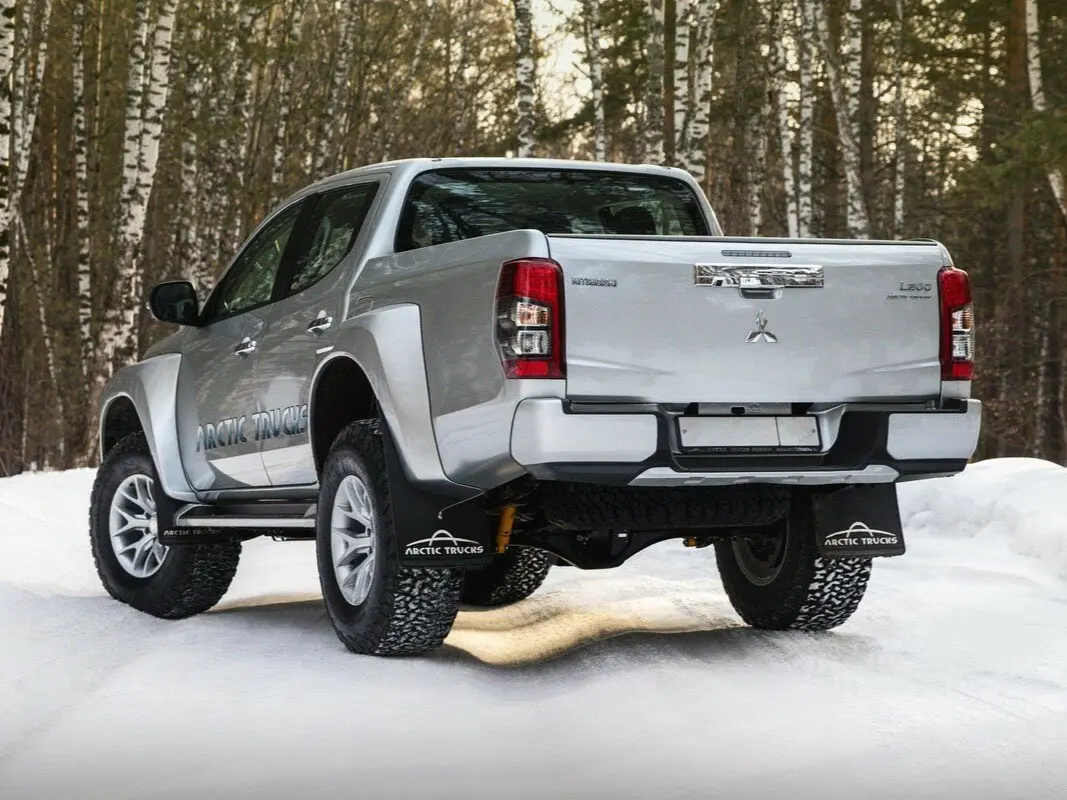 Mitsubishi L200 V Рестайлинг Пикап Двойная кабина Arctic Trucks — сүрөт 4