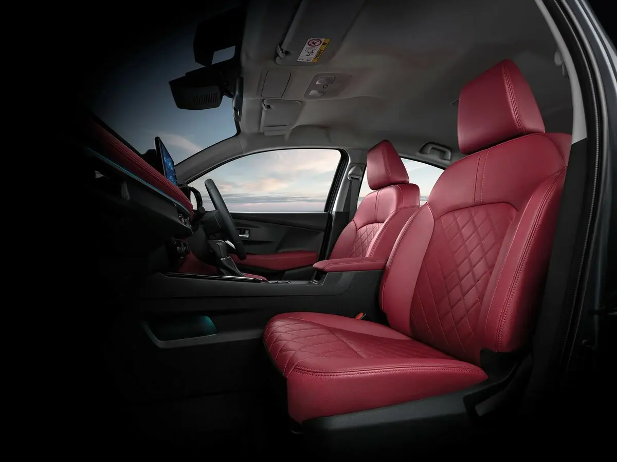 Toyota Yaris IV Седан — сүрөт 7