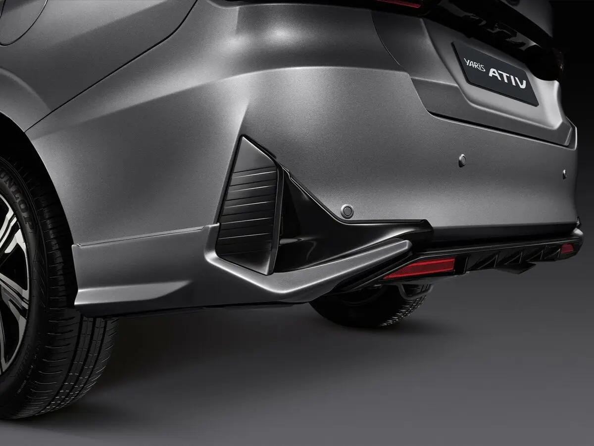 Toyota Yaris IV Седан — сүрөт 17
