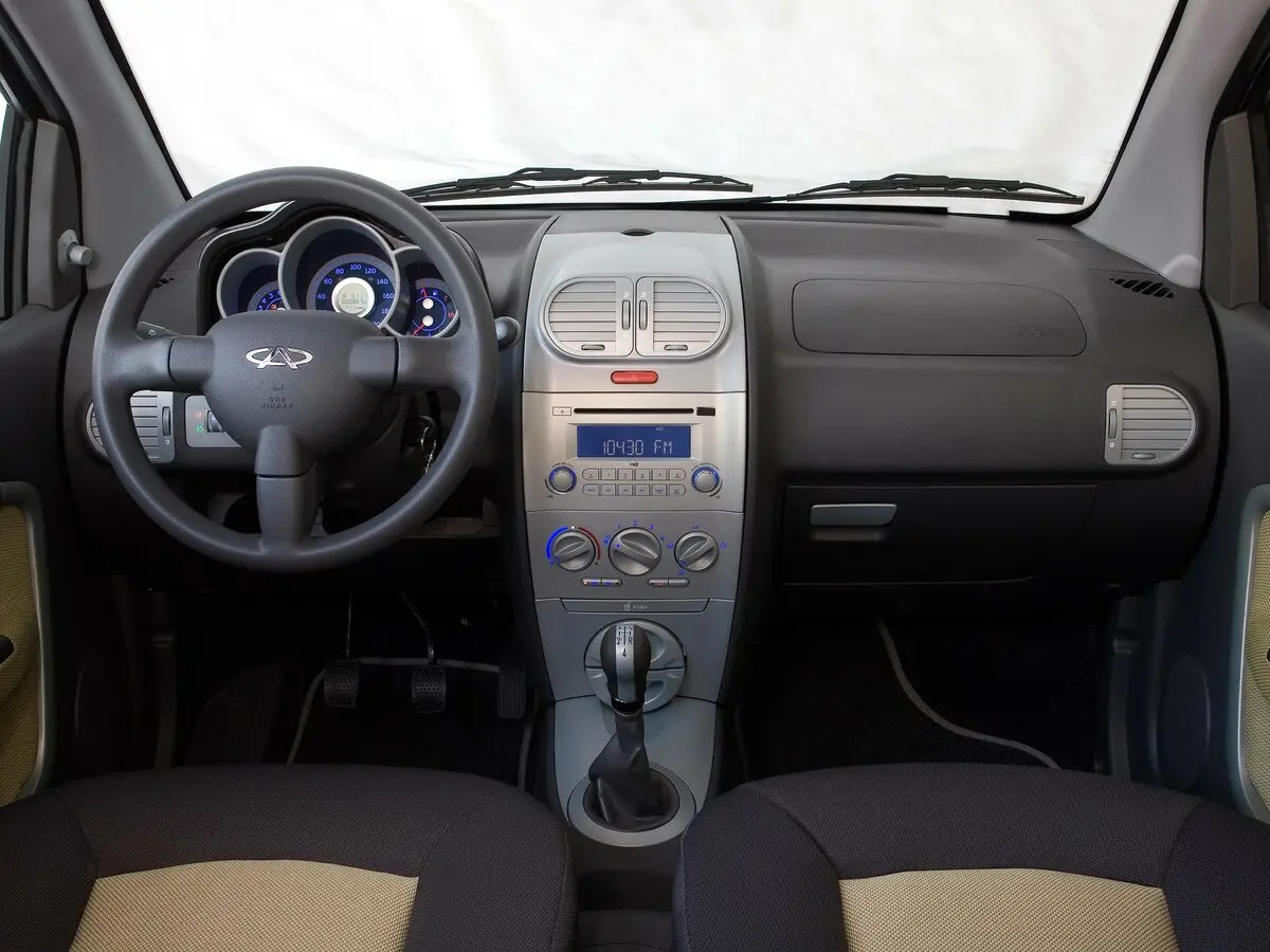 Chery Face 2007 – 2015 Хэтчбек 5 дв. — сүрөт 4