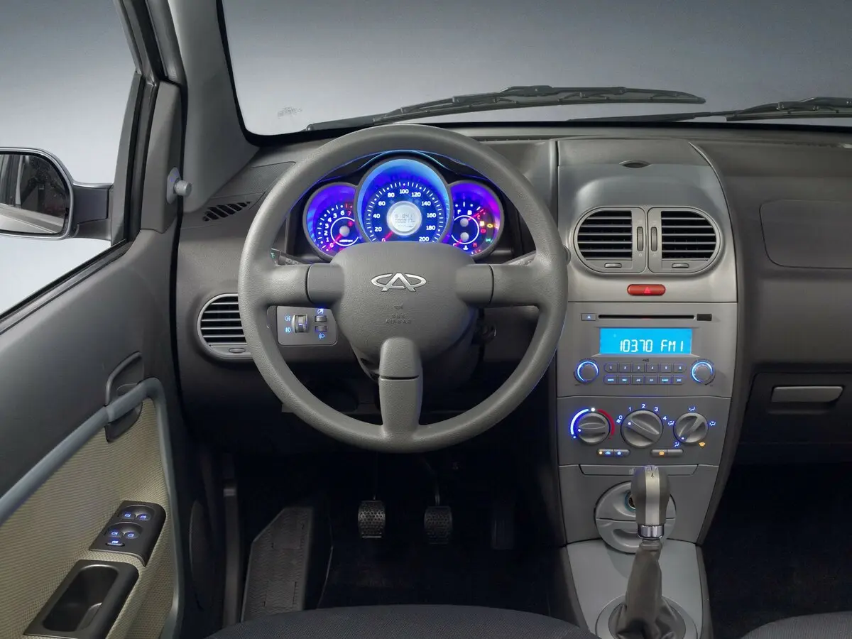 Chery Face 2007 – 2015 Хэтчбек 5 дв. — сүрөт 7