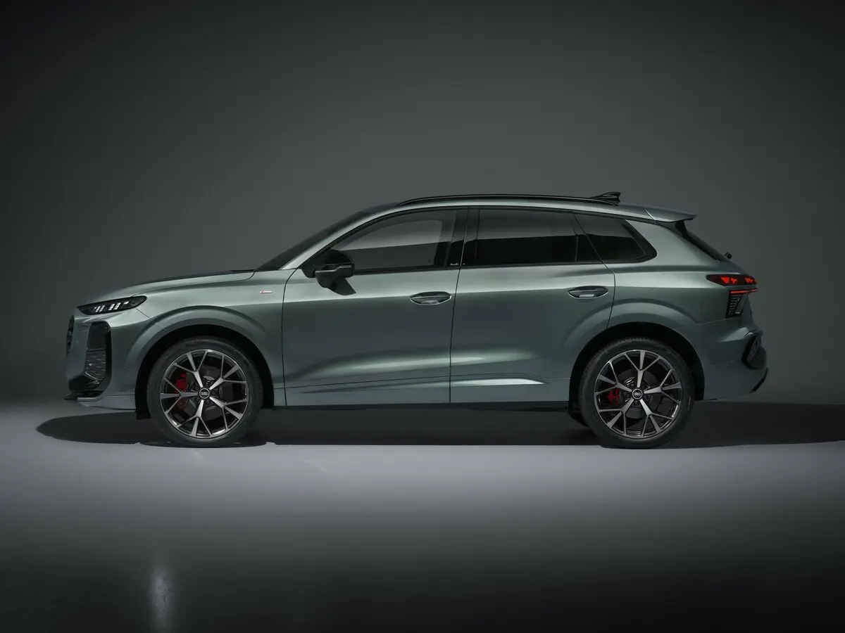 Audi Q3 III (FJ) Внедорожник 5 дв. — сүрөт 2