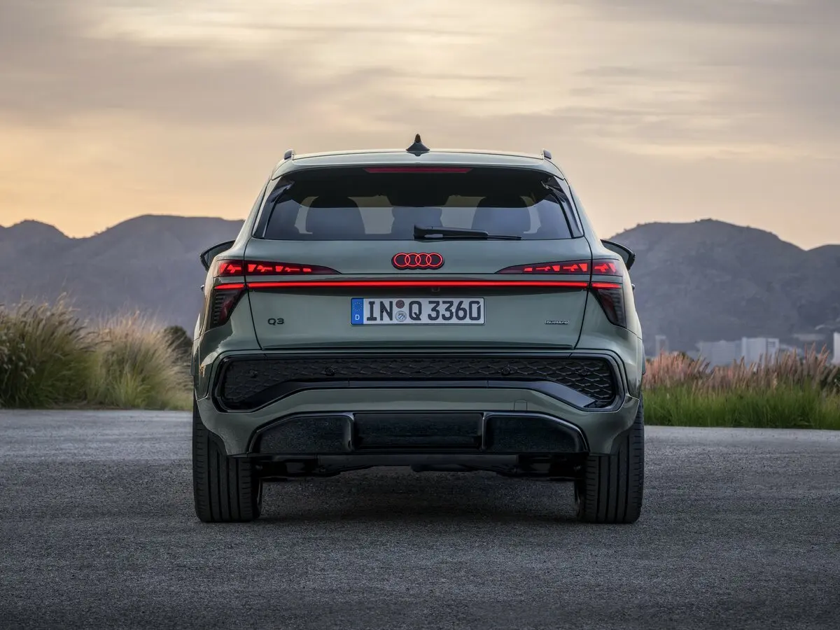 Audi Q3 III (FJ) Внедорожник 5 дв. — сүрөт 4
