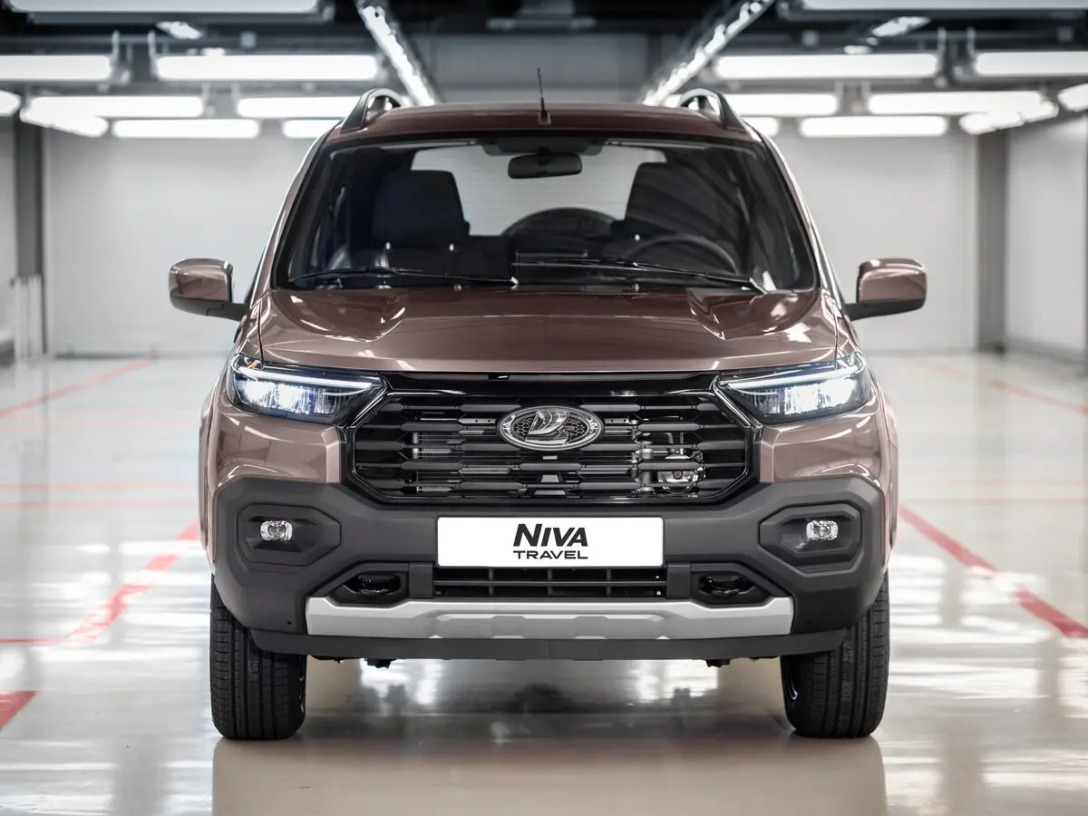 Lada (ВАЗ) Niva Travel I Рестайлинг Внедорожник 5 дв. — 照片 3