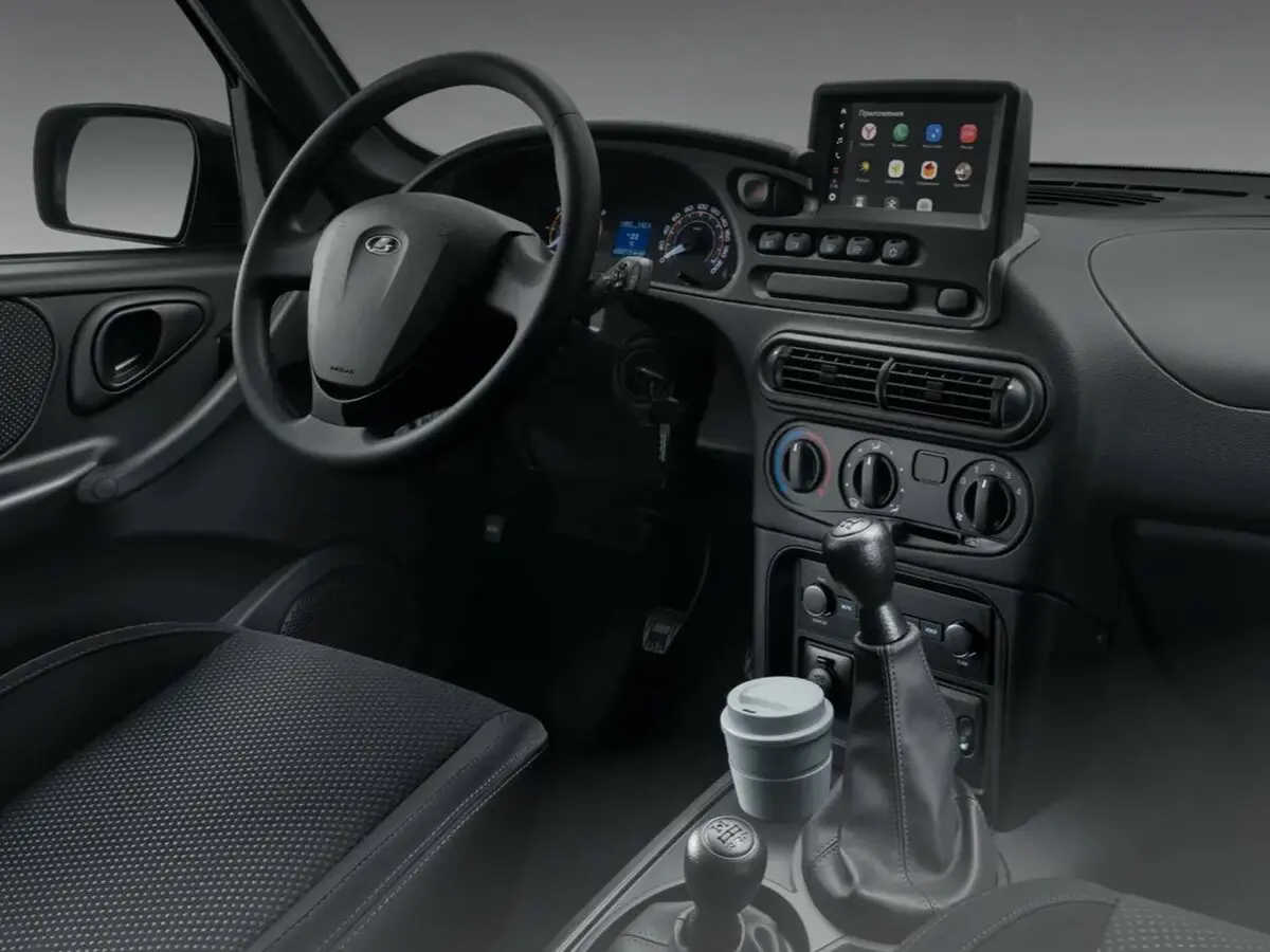 Lada (ВАЗ) Niva Travel I Рестайлинг Внедорожник 5 дв. — 照片 5