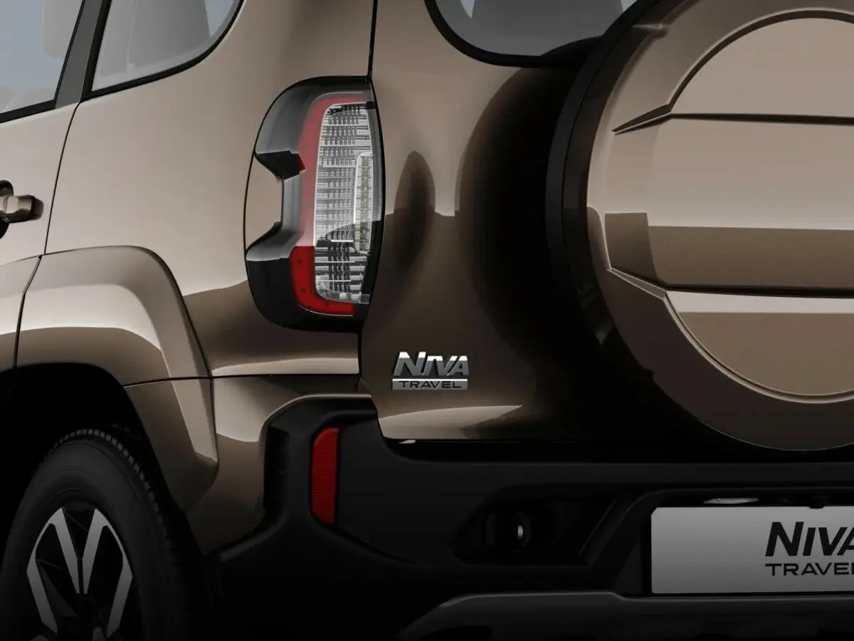 Lada (ВАЗ) Niva Travel I Рестайлинг Внедорожник 5 дв. — 照片 9