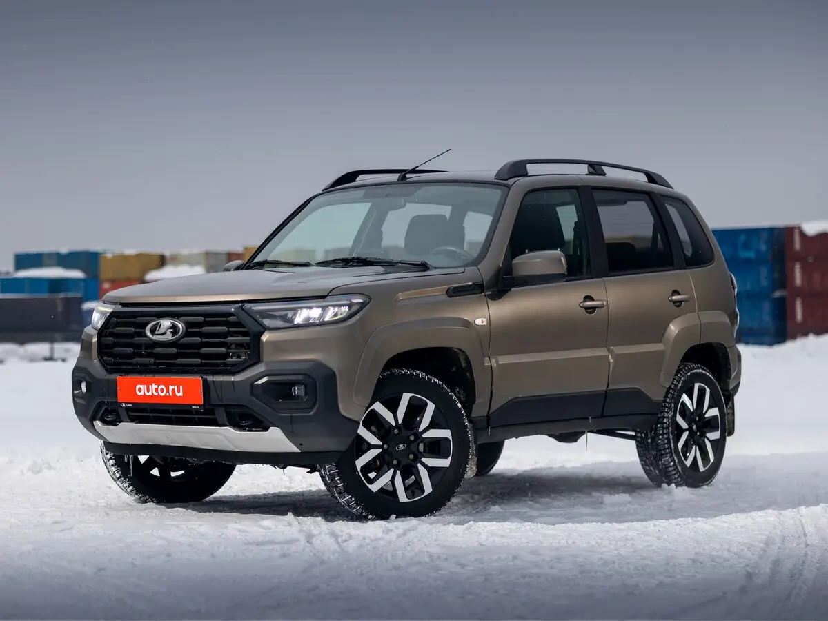 Lada (ВАЗ) Niva Travel I Рестайлинг Внедорожник 5 дв. — 照片 14