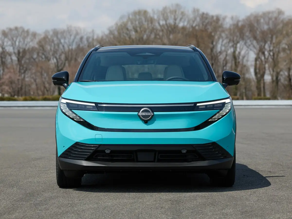 Nissan Leaf III (ZE2) Внедорожник 5 дв. — 照片 3