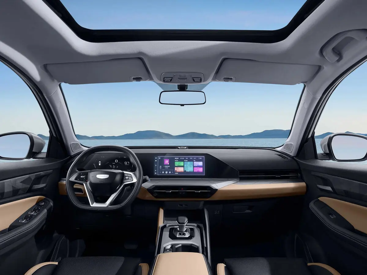 Geely Haoyue Pro 2024 – 2025 Внедорожник 5 дв. — сүрөт 4