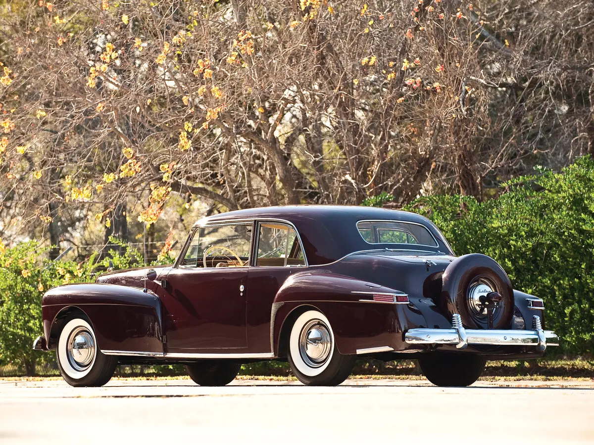 Lincoln Continental I Рестайлинг Купе — сүрөт 3