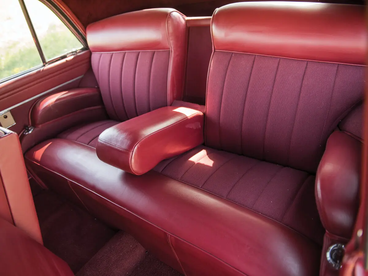 Lincoln Continental I Рестайлинг 2 Купе — сүрөт 7