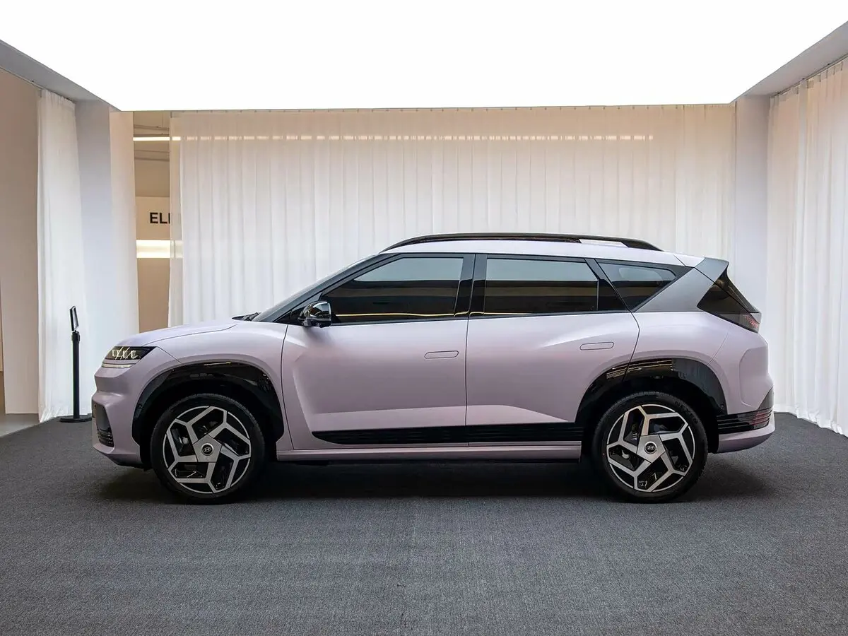 Hyundai Elexio 2025 – н.в. Внедорожник 5 дв. — сүрөт 2