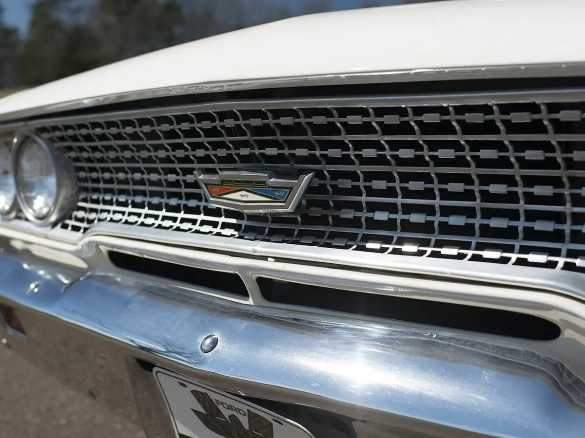 Ford 300 1963 – 1963 Седан — сүрөт 3