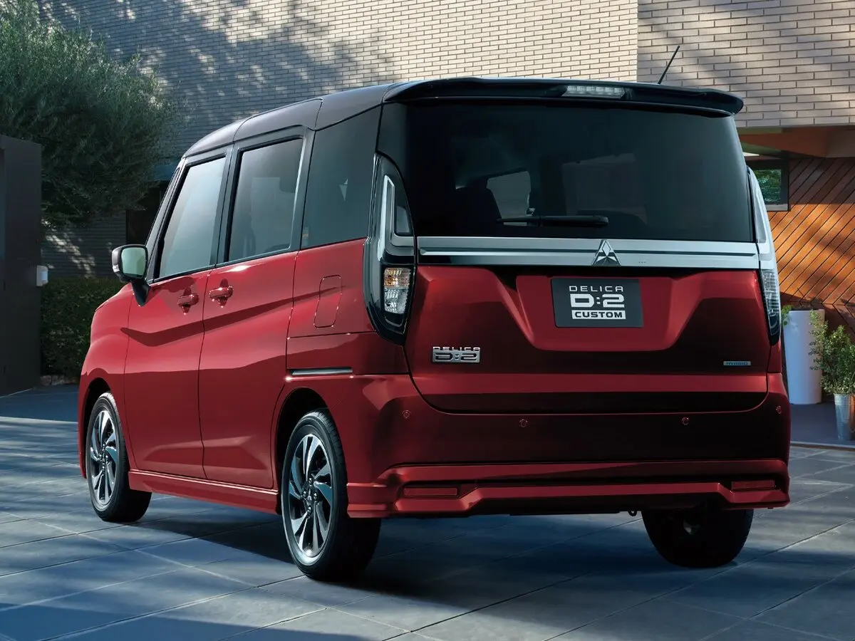 Mitsubishi Delica D:2 III Рестайлинг Микровэн Custom — сүрөт 2