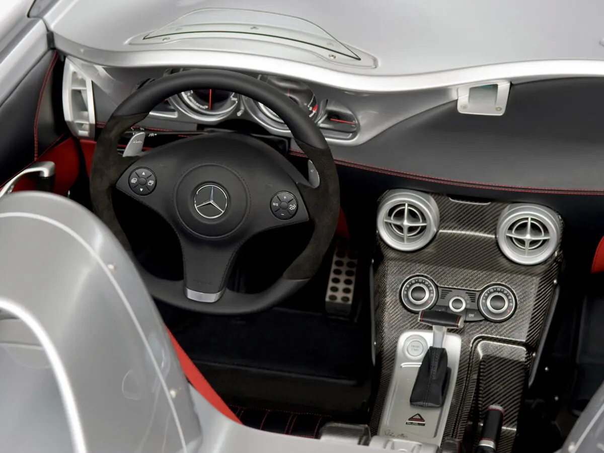 Mercedes-Benz SLR McLaren 2003 – 2009 Спидстер Stirling Moss — сүрөт 6