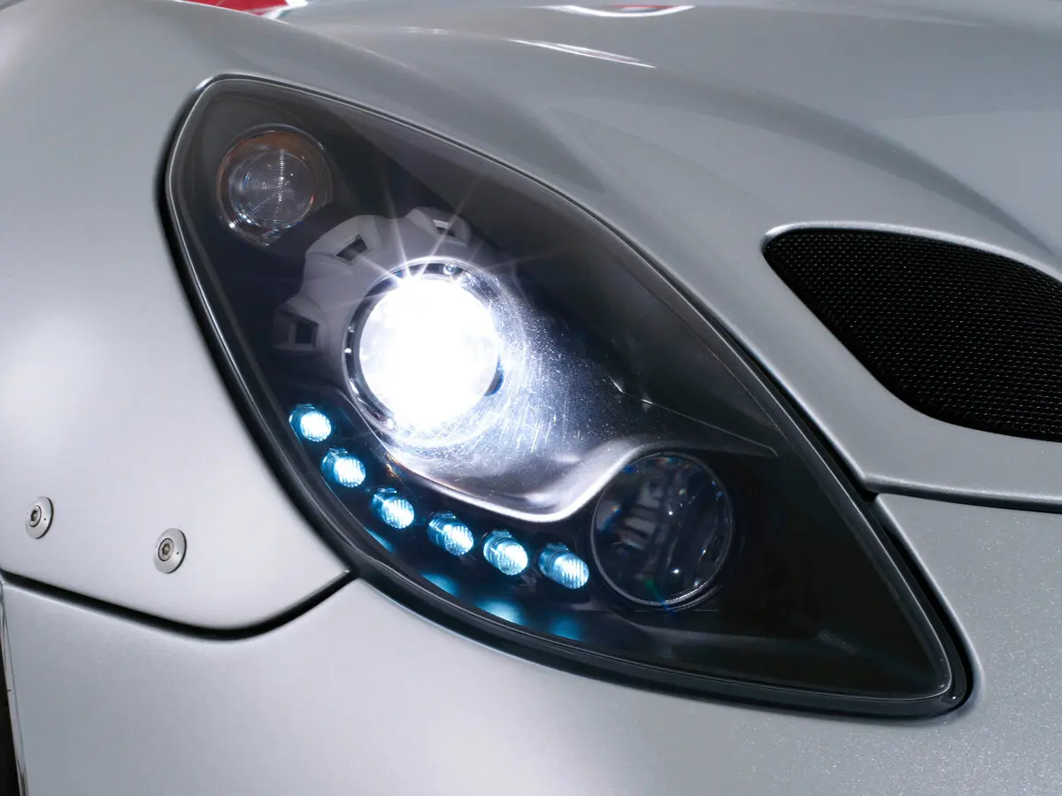 Mercedes-Benz SLR McLaren 2003 – 2009 Спидстер Stirling Moss — сүрөт 12