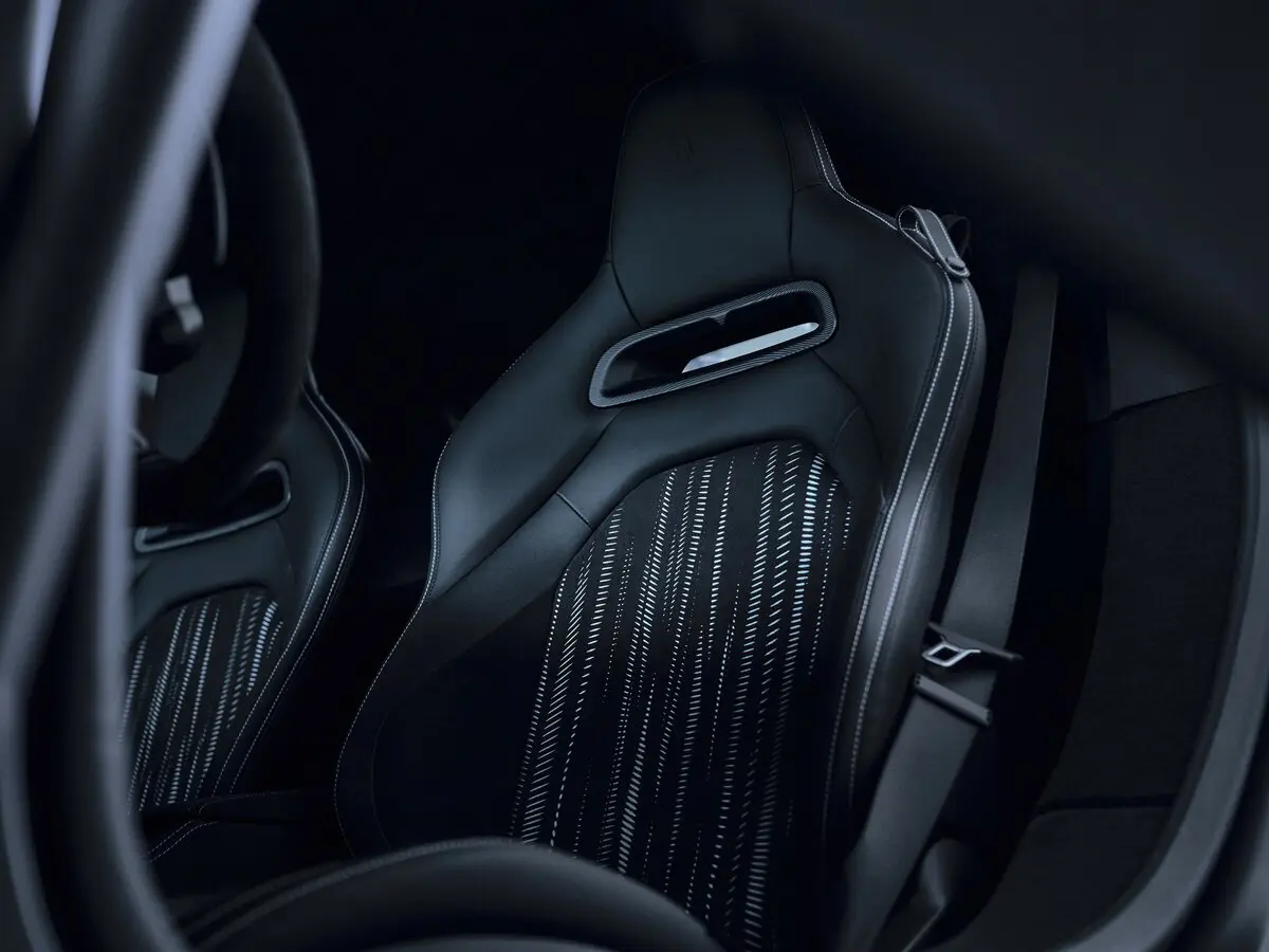 Maserati MCPura 2025 – н.в. Купе — сүрөт 7