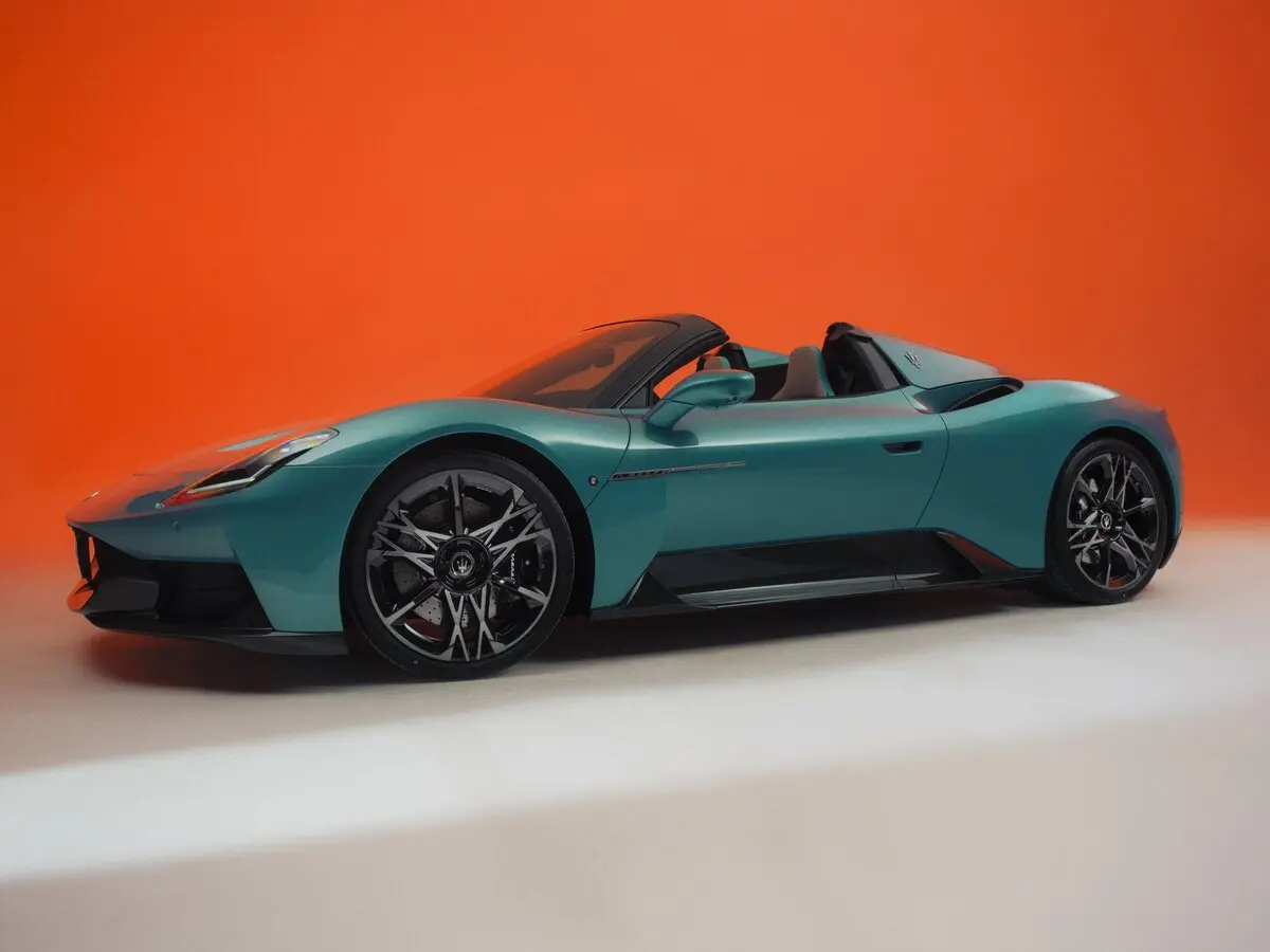 Maserati MCPura 2025 – н.в. Родстер Ceilo — сүрөт 2