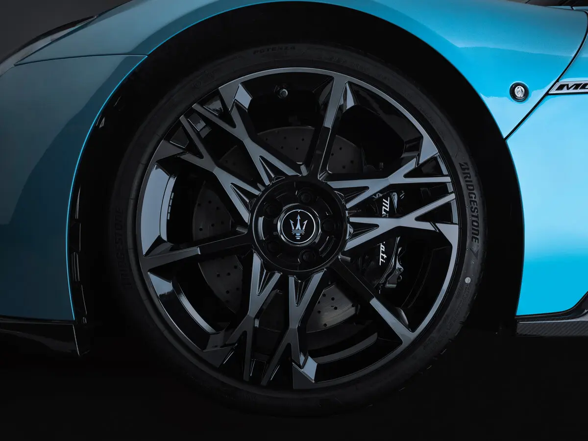 Maserati MCPura 2025 – н.в. Родстер Ceilo — сүрөт 8