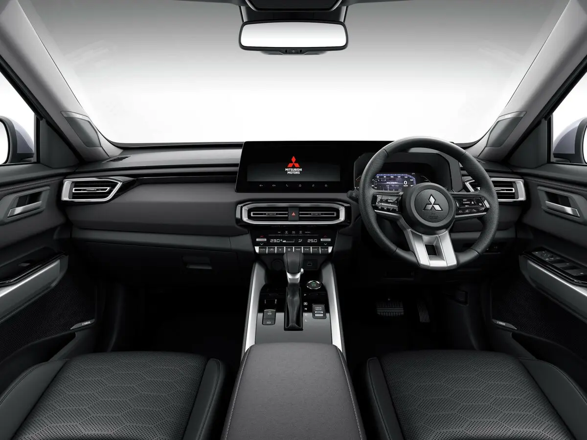 Mitsubishi Destinator 2025 – н.в. Внедорожник 5 дв. — сүрөт 6