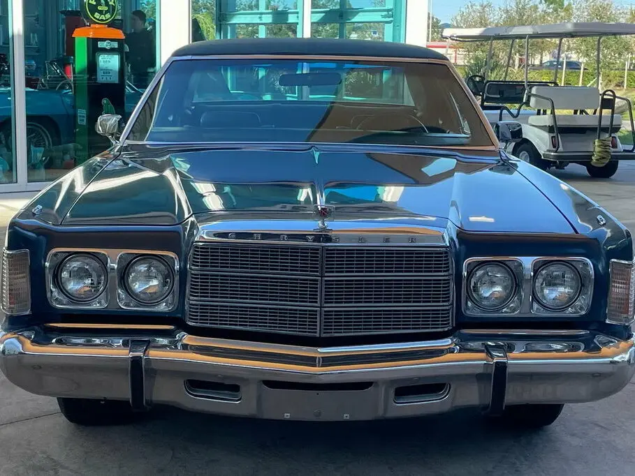 Chrysler New Yorker IX Купе-хардтоп — сүрөт 2
