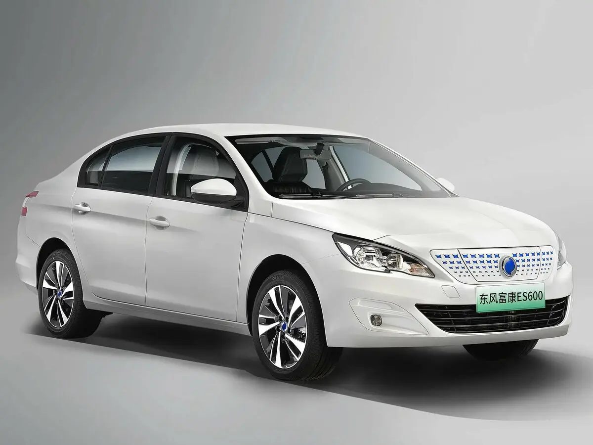 Dongfeng Fukang ES600 2022 – н.в.
