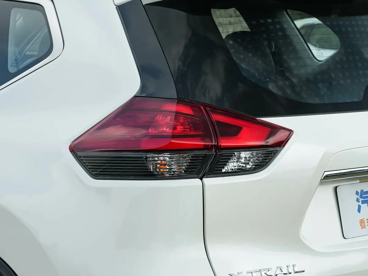 Nissan X-Trail III Рестайлинг 2 Внедорожник 5 дв. — фото 14