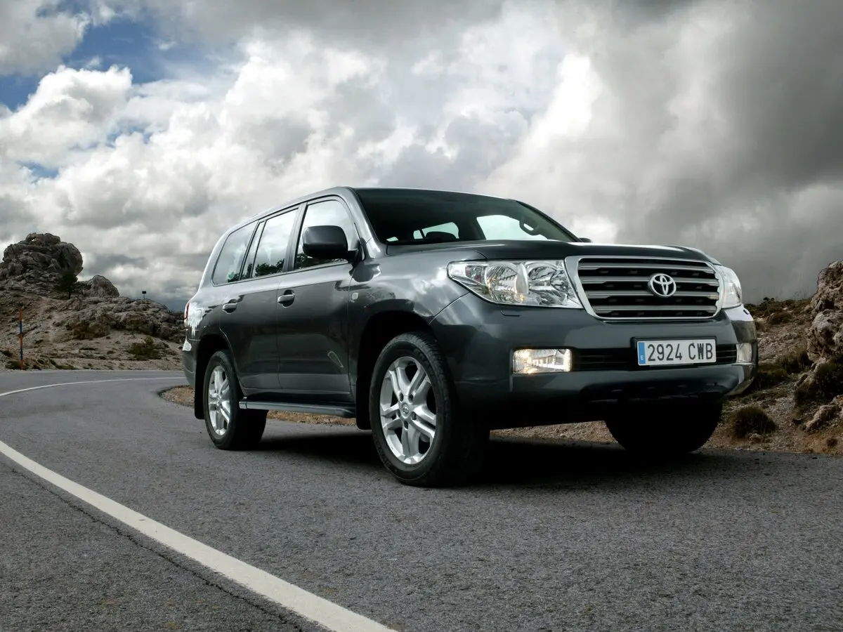Toyota Land Cruiser 200 Series Внедорожник 5 дв.