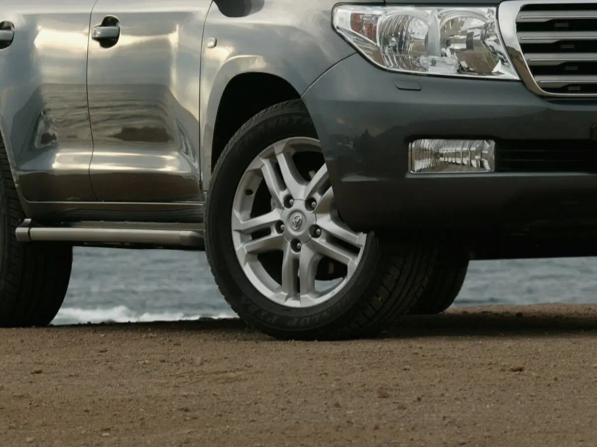 Toyota Land Cruiser 200 Series Внедорожник 5 дв. — фото 15