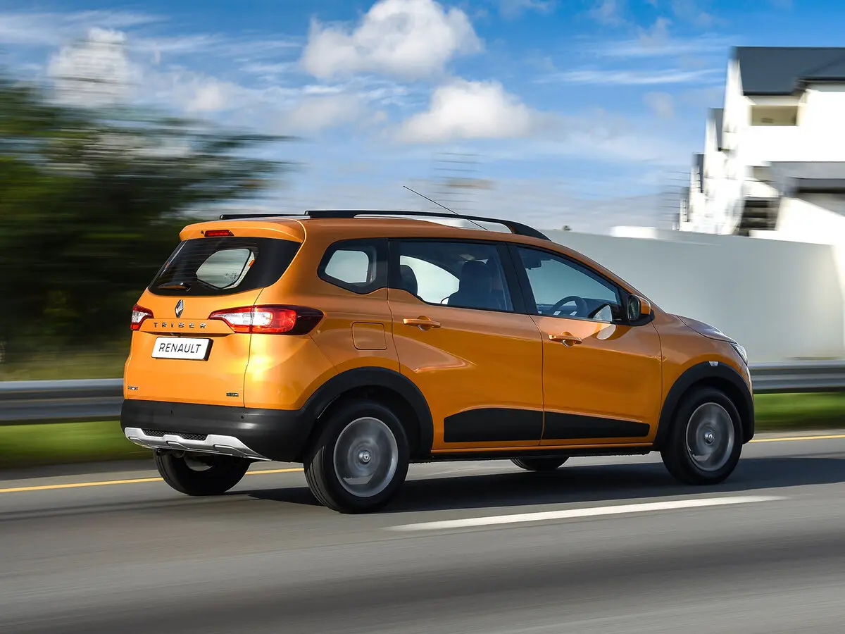 Renault Triber I Микровэн — 照片 4