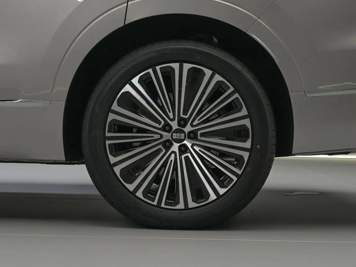 Geely Galaxy M9 2025 – н.в. Внедорожник 5 дв. — photo 20