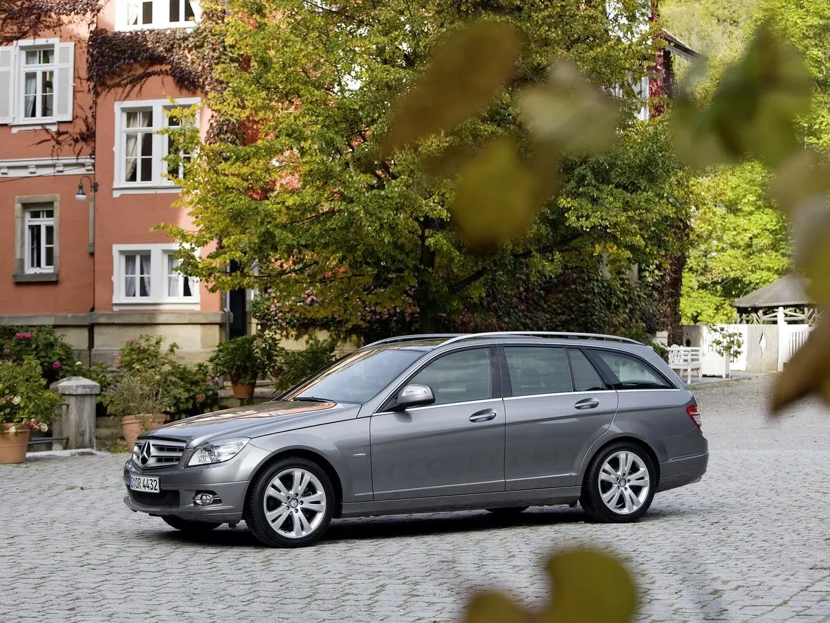 Mercedes-Benz C-Класс III (W204) Универсал 5 дв. — сүрөт 2